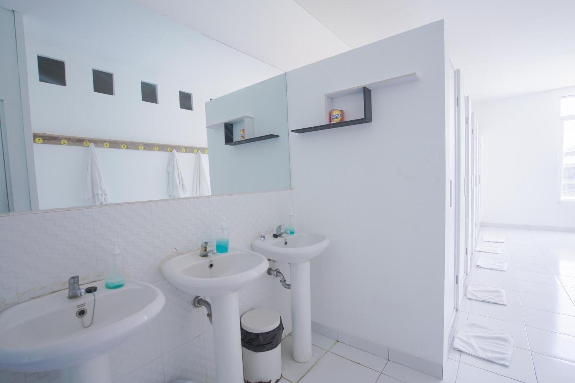 Capsule Inn Bali Legian  Exterior photo