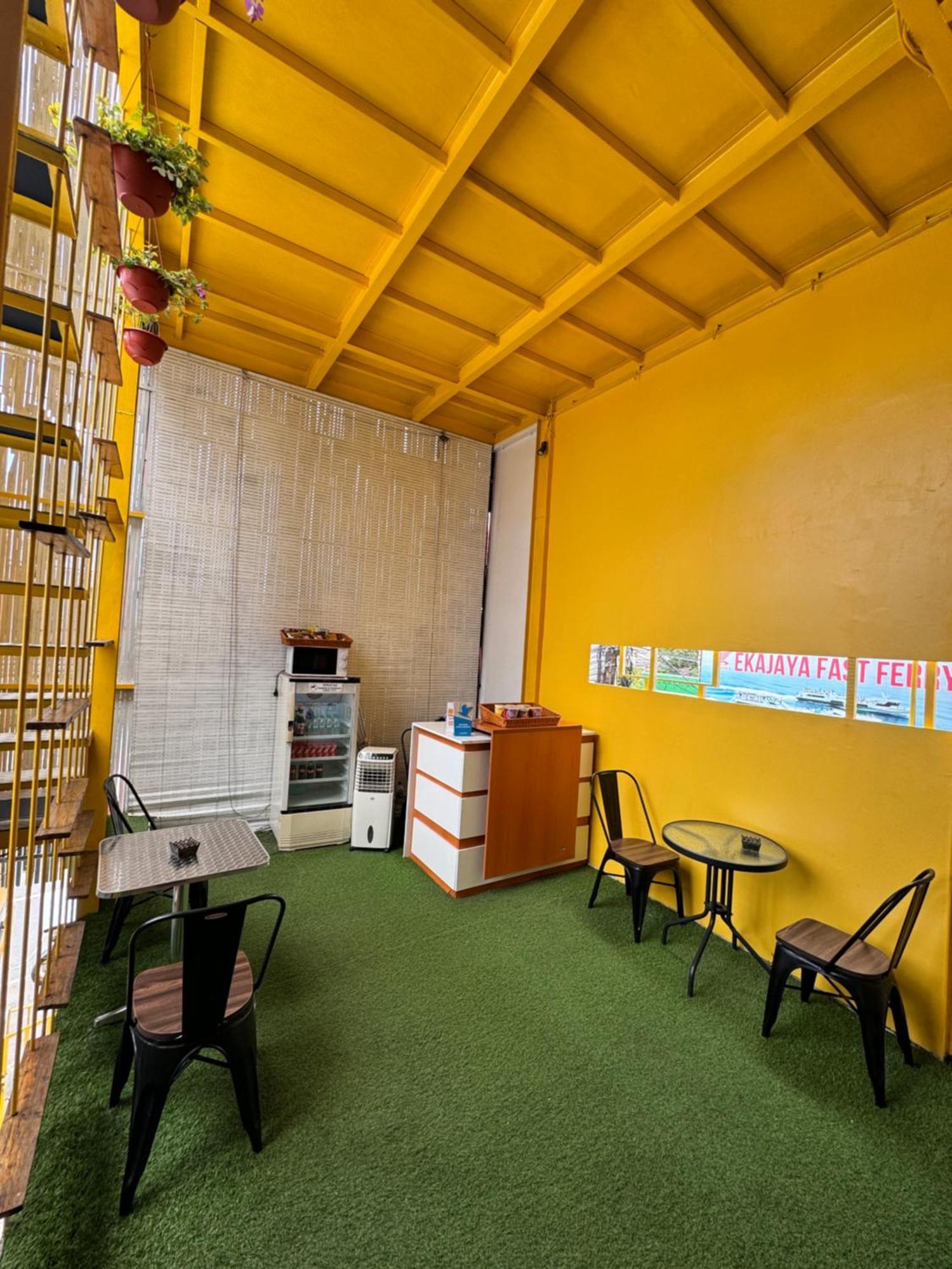 Capsule Inn Bali Legian  Exterior photo